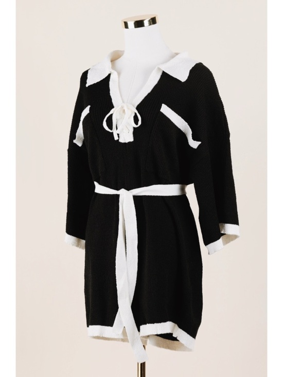 SABO Pants - Sz XS Sabo Oversized Black & White Collar V Neck Sammi Playsuit Romper NWT